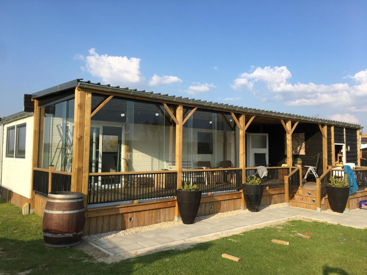 Glamping Aan De Thoolse Kust Hotel Poortvliet Ngoại thất bức ảnh