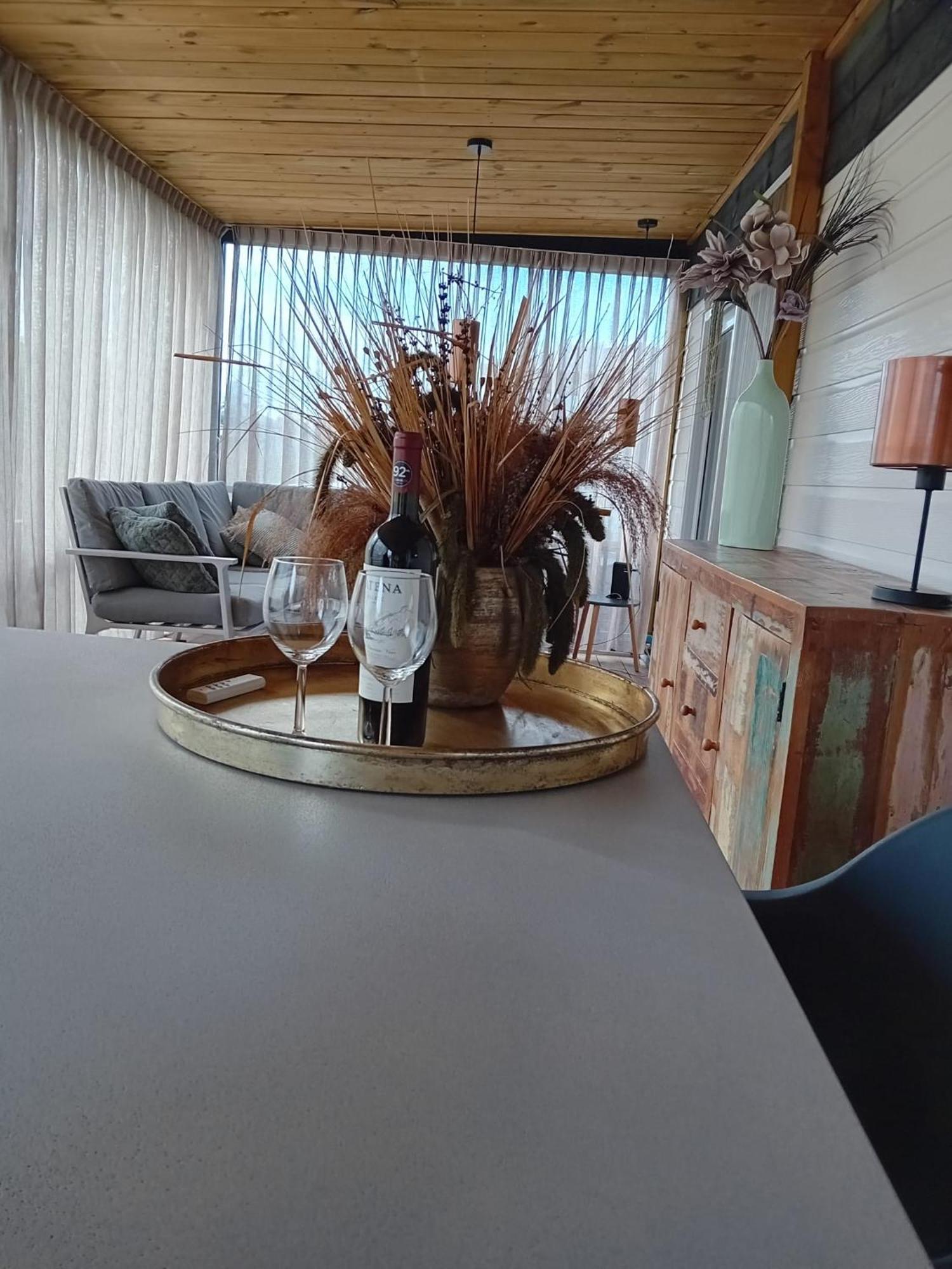 Glamping Aan De Thoolse Kust Hotel Poortvliet Ngoại thất bức ảnh